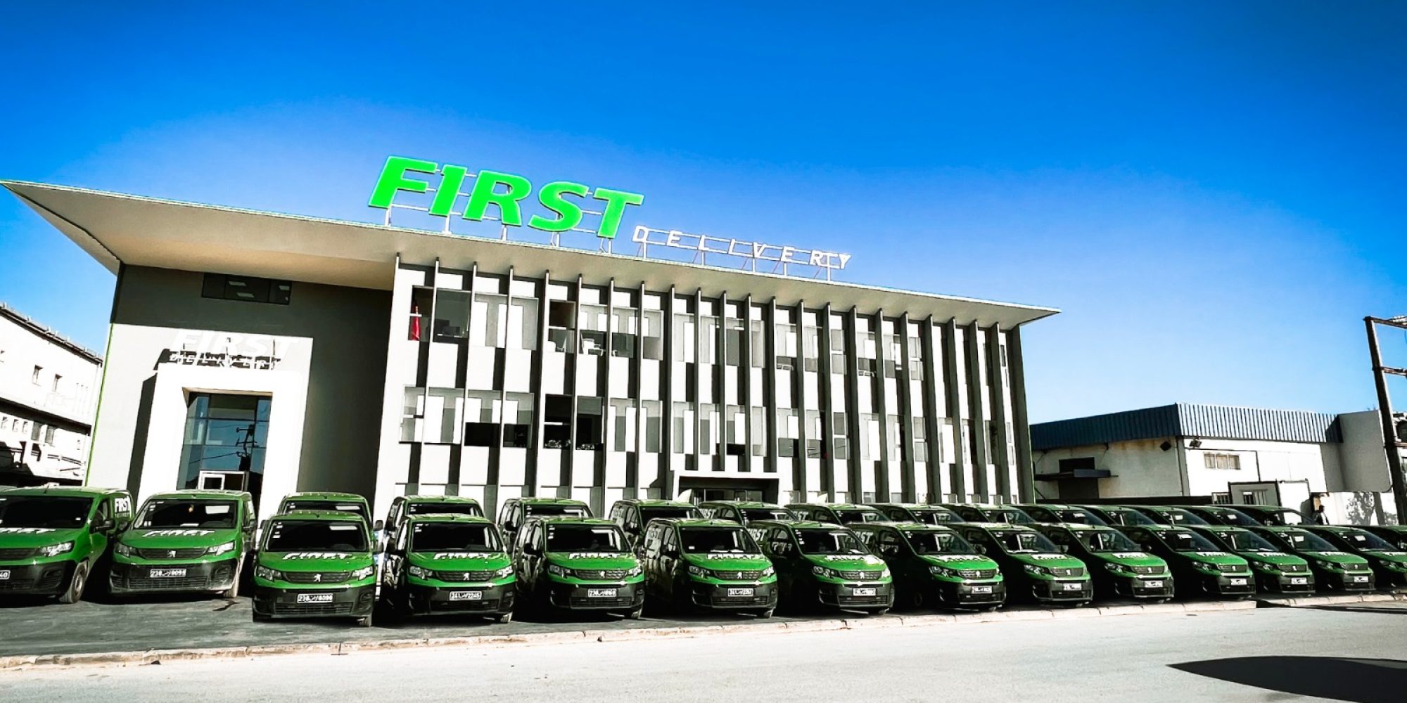 First Delivery révolutionne la logistique avec son nouveau service innovant « First Tsaba9lek » First Delivery révolutionne la logistique avec son nouveau service innovant « First Tsaba9lek »